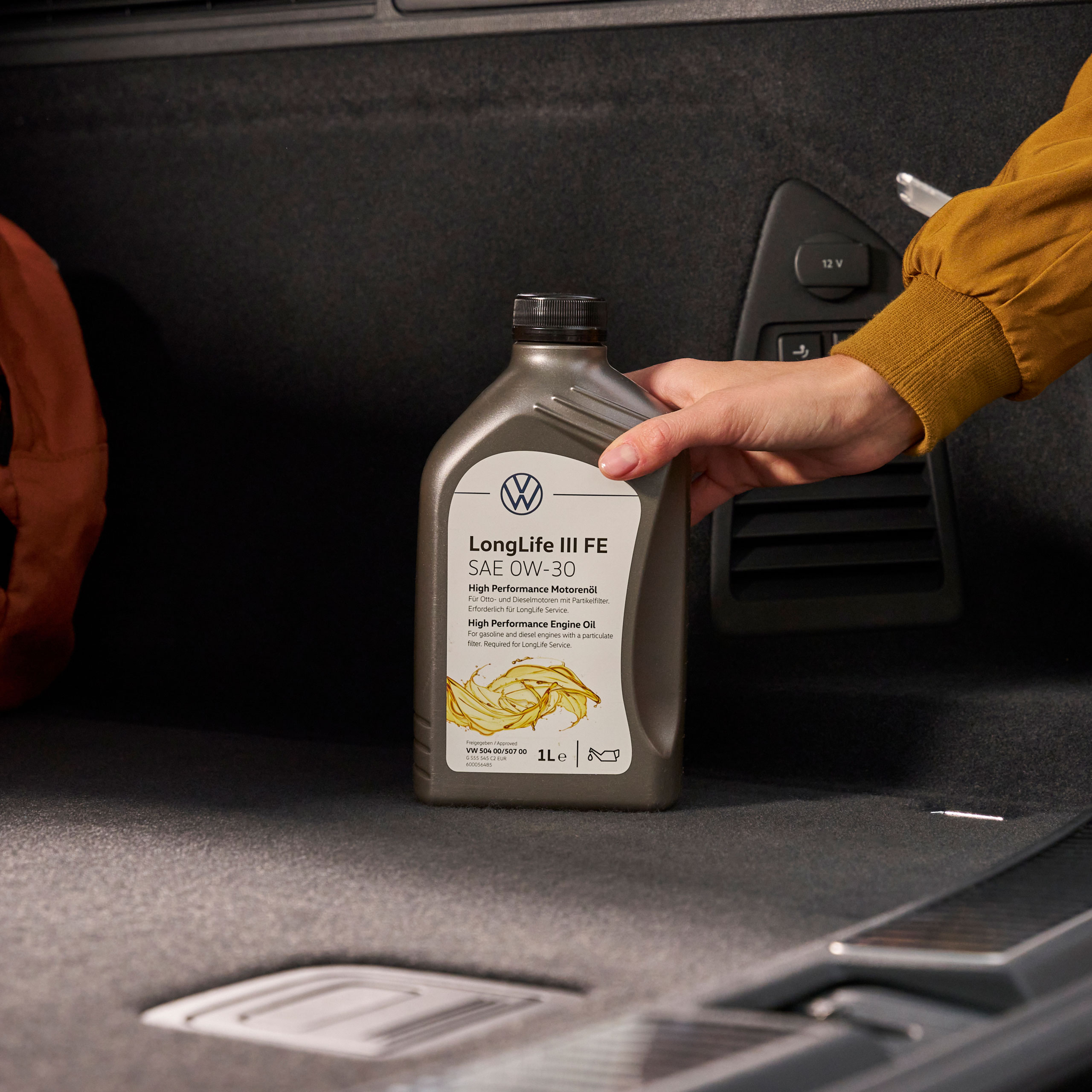 メンテナンス Volkswagen Engine Oil VW 504 00 LongLife Original VW engine oil - protective and efficient - myparto.com