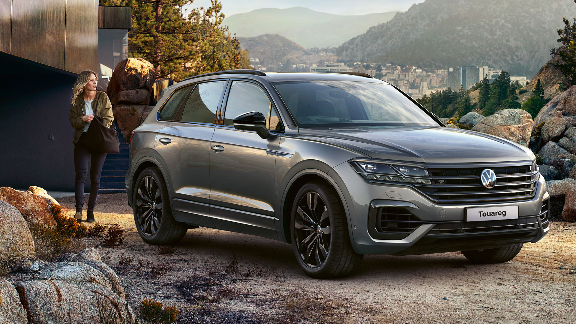 VW Touareg 2021 r line Black Style